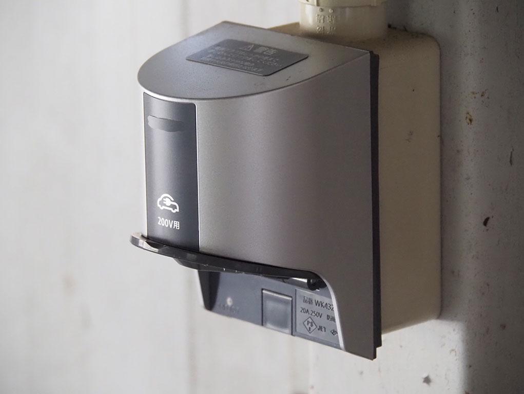 蓄電池・EVコンセントイメージ