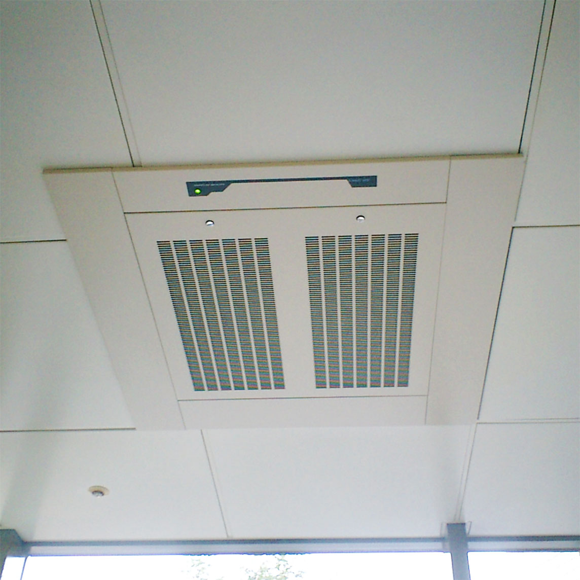 業務用空気清浄機